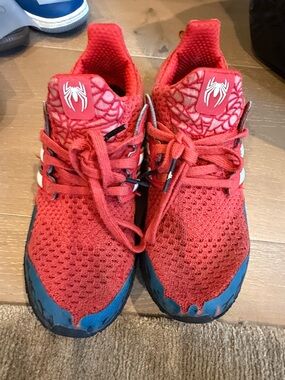 Adidas Red Spider-Accent Athletic Sneakers